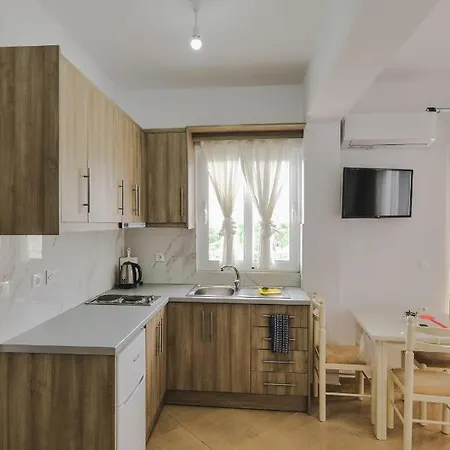 Near The Sea Apartments Nano Ksamil Exterior photo