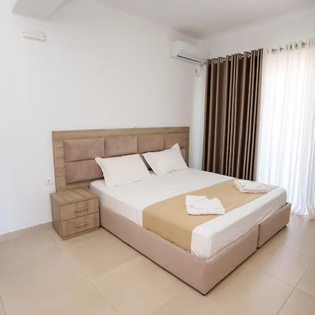 Near The Sea Apartments Nano Ksamil Exterior photo