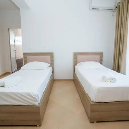 Near The Sea Apartments Nano Ksamil Exterior photo